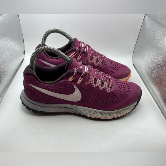 Nike Zoom Kiger 4 womens purple sneakers size 6.5 - Picture 2 of 10
